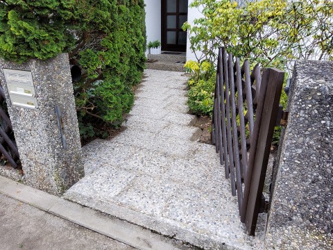 Waschbetonplatten